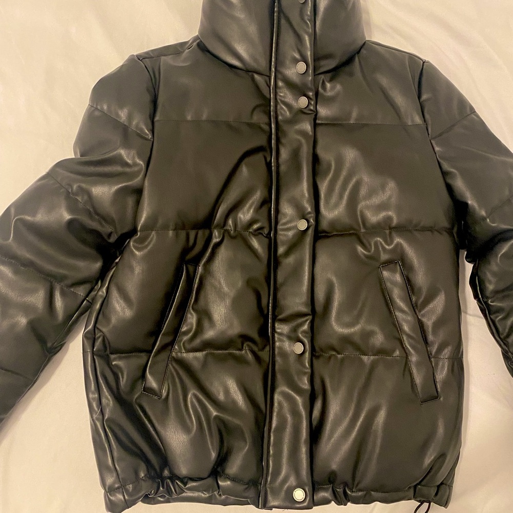 BCBG VEGAN LEATHER Puffer Jacket
